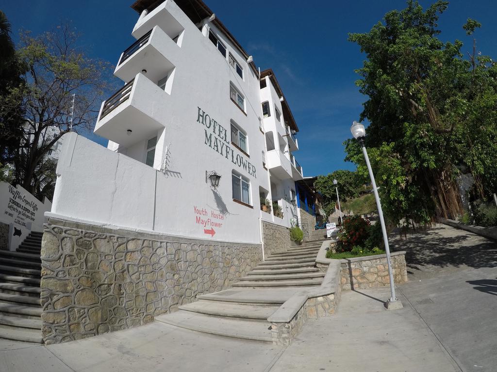 Hotel Mayflower Puerto Escondido  Exterior photo